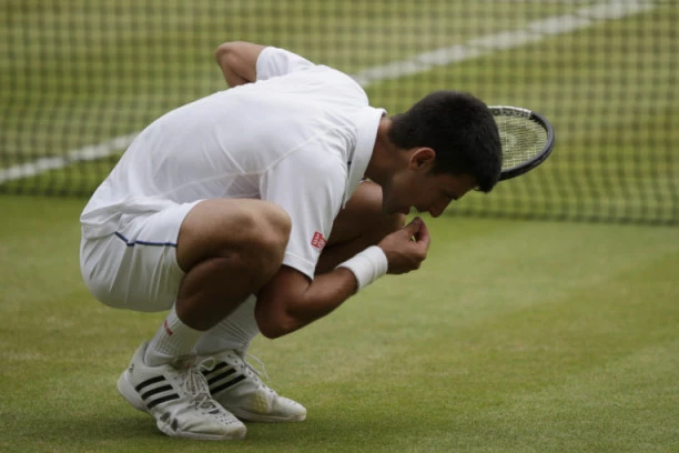ODRŽAN ŽREB ZA VIMBLDON: Novak već u drugom kolu protiv dvostrukog GS FINALISTE! Sa Federerom tek u borbi za pehar