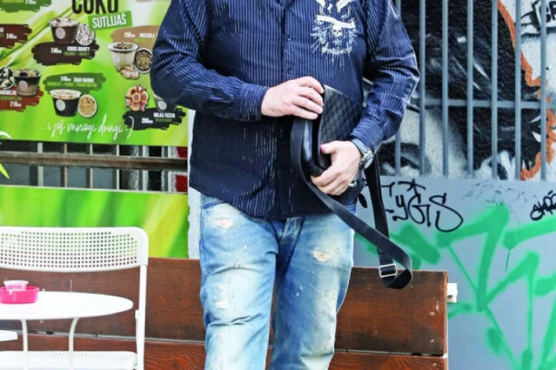 ISPOVEST ZLATARA OPTUŽENOG DA JE VOĐA "PINK PANTERA": Policija me uhapsila kod prijatelja na slavi!