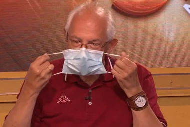 (FOTO) NEVEROVATNO! Dr KON SKINUO MASKU usred emisije, pa poslao VEOMA VAŽNU PORUKU