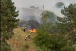 MANASTIR UVAC U OPASNOSTI! Šumski požar nekontrolisano napreduje: Gori 100 hektara borove šume