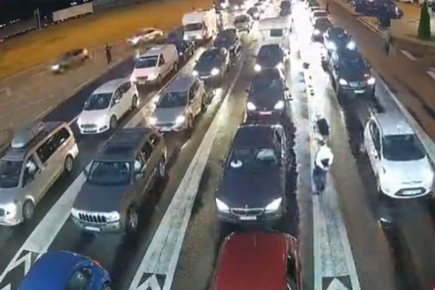 NOVO RADNO VREME NA GRANIČNOM PRELAZU HORGOŠ 2 - RESKE 2: MUP saopštio da će radno vreme biti izmenjeno zbog predstojećih praznika