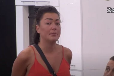 (VIDEO) ZVALI SU ME "MUSLIMANSKO KOPILE": Sandra Rešić prvi put posle očeve smrti ispričala BOLNU ISTINU!