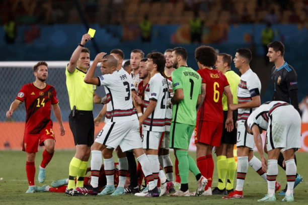 LEGENDARNI ROJ KIN BEZ DLAKE NA JEZIKU: On je PREVARA od igrača, da sam Ronaldo NAPAO bih ga u svlačionici!