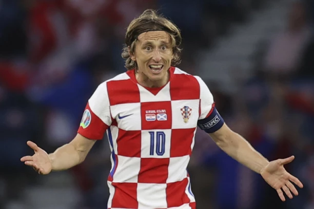 NAGRADA ZA LUKU: Zaslužio je "kraljevski" tretman!