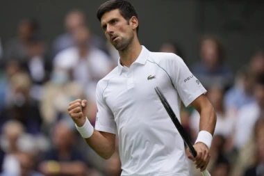 POTPIS VREDAN 40 MILIONA EVRA: Đoković obnovio ugovor koji će mu doneti bogatstvo!