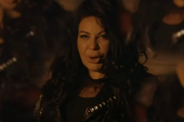 STOJIN MUŽ ŽIVOTNO UGROŽEN? Pevačica očajna zbog bolesti supruga, AKO MI UMREŠ NEĆU MOĆI BEZ TEBE, TI SI MI SVE!