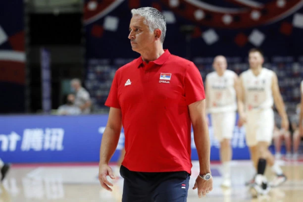 KATASTROFA: Teška povreda reprezentativca Srbije! Kokoškov saopštio da je ZAVRŠIO U BOLNICI