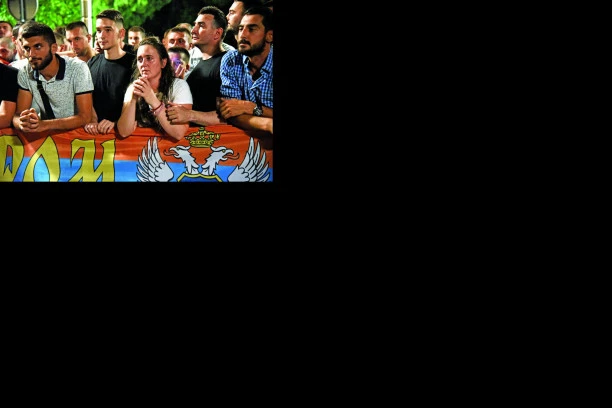 POTRESNA ISPOVEST SESTRE UHAPŠENOG PODGORIČANINA: Ristov otac neprestano plače, a žena tugu skriva u sebi!