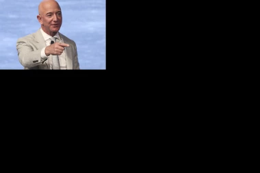 (FOTO) SA BEZOSOM U SVEMIR 20. JULA LETI I STARICA OD 82 GODINE! Evo ko je ona I zašto se odlučila na taj OGROMAN RIZIK!