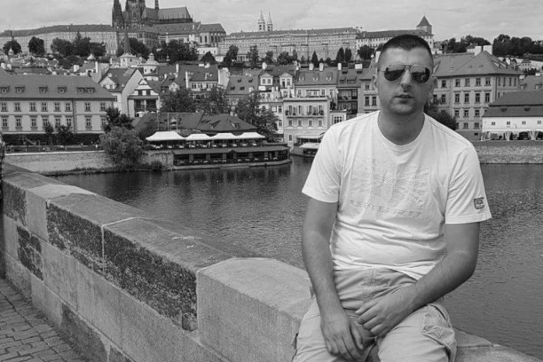 MIRIJEVCI NE ZABORAVLJAJU PREMINULOG DRUGARA: U nedelju počinje humanitarni turnir "Miloš Ristić"!