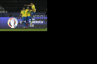 (VIDEO) KOPA AMERIKA: Brazil preživeo GOLGOTU za polufinale, a rivala dobio posle GOLEADE i velike DRAME!