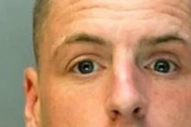 DETE NE MOŽE DA SE OPORAVI! Upao u kuću bivše žene, sinu ZAKLAO zeca, ali tu se nije zaustavio! POLICAJCIMA NUDIO ZEČETINU!