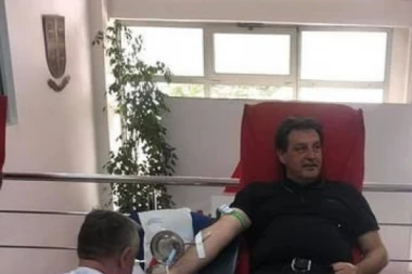 HUMANO! Bratislav Gašić dao krv: Naše malo nekome je sve