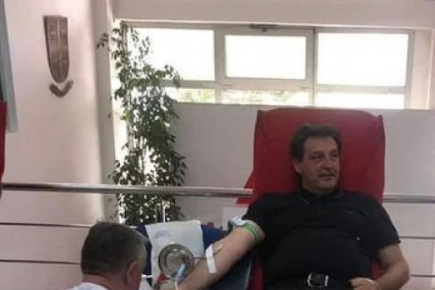 HUMANO! Bratislav Gašić dao krv: Naše malo nekome je sve