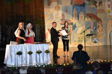 OVA DAMA PROGLAŠENA JE ZA POČASNU GRAĐANKU PRIJEPOLJA! Pročitajte i čime je zadužila grad!