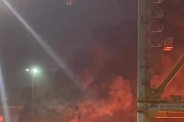 (VIDEO) EKSPLOZIJA U DUBAIJU! Odjeknulo u luci!