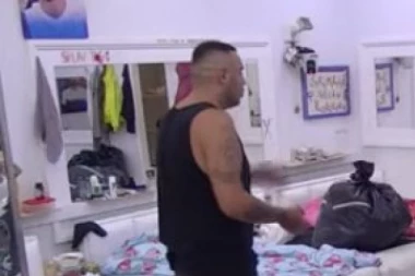 (VIDEO) BRUTALNO VREĐANJE U ZADRUZI: Car ponizio Minu, udario je tamo gde je najviše boli!