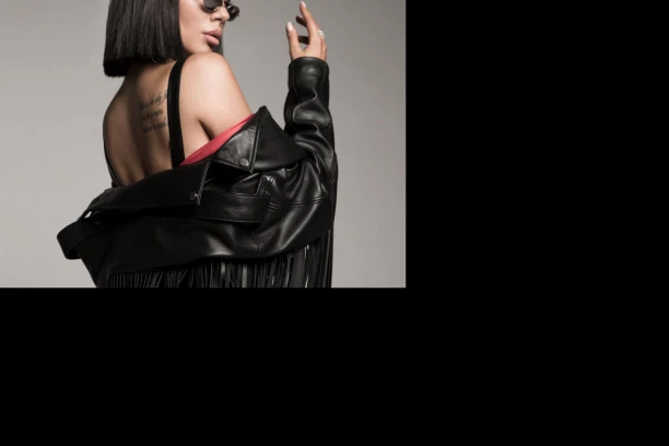 (VIDEO) TRAŽE DA SE SKINEM U TOPLES: Lejdi Li sprema se da zapali Egzit, pa progovorila o BIVŠEM DEČKU NOVAKU ĐOKOVIĆU!