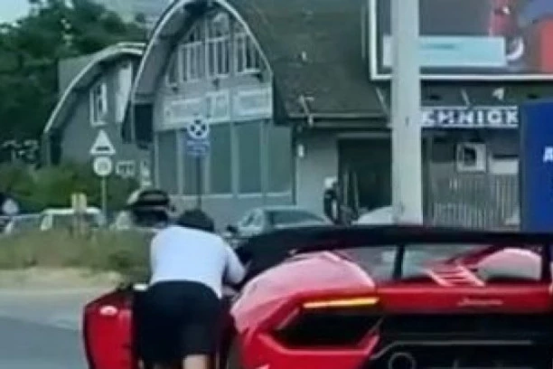 (VIDEO) ZA LAMBORGINI IMA ZA GORIVO SE NEMA! Pogledajte NEREALNU SCENU u Beogradu koja je PODELILA SRBIJU!