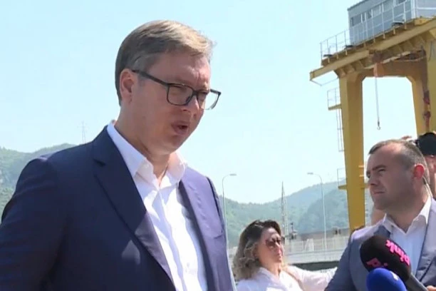 VUČIĆ DANAS U POSETI DESPOTOVCU, PARAĆINU I REKOVCU: Moramo da čujemo i njihove muke