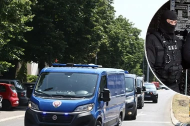 SPREMALI SNAJPER ZA SUDIJU: Klan Velje Nevolje hteo da se osigura, ali nisu imali pojma ko im čita poruke sa Skaj aplikacije