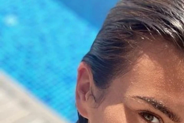 (FOTO, VIDEO) UDALA SE BIVŠA ŽENA DUŠKA ŠARIĆA: Manekenka sa OPAKOG MOMKA, prešla na DIJAMETRALNO SUPROTNU STRANU!