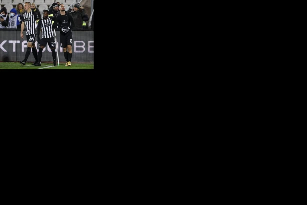 LJUBIMAC GROBARA NAPUŠTA HUMSKU: Zvao ga LJUTI RIVAL, iz Partizana stigao EKSPRESAN odgovor!