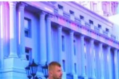 (VIDEO) HAOS NA POČETKU EMSIJE: Maja i Janjuš u ŽESTOKOM SUKOBU, on PROGOVORIO o SKANDALU sa Takijem, a onda ga ona MATIRALA!