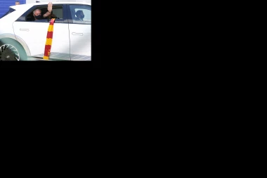 (VIDEO) KAKVA ROMA? STRAŠNA ROMA: Murinjo na debiju PREGAZIO rivala! "Vučica" je spremna za SKUDETO