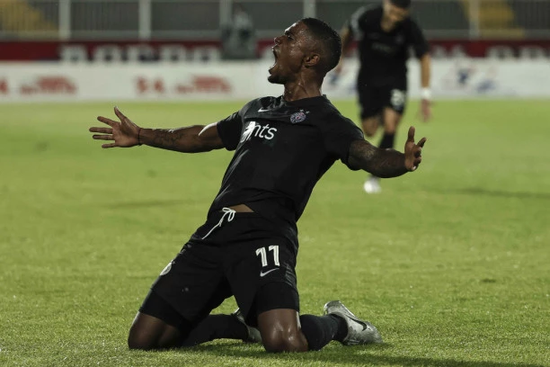 GOMEŠ PROGOVORIO SRPSKI: Pokretač Partizanovog preokreta ODUŠEVIO GROBARE!