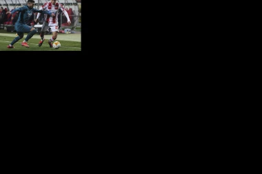 KONAČNO STIGLA ALTERNATIVA: Potpisao levi bek od 4.000.000 evra za Ligu šampiona!