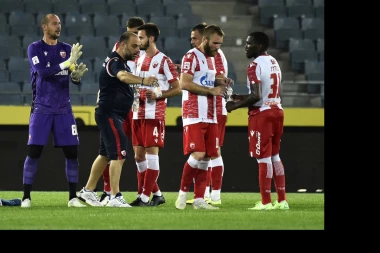 (VIDEO) ZVEZDA OŠTEĆENA PROTIV VOJVODINE: Na Marakani se žale na PENAL!