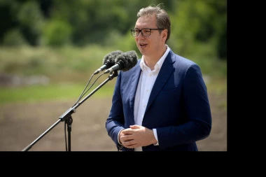 Predsednik Vučić sutra sa mladim sportistima iz kampa "Srbija te zove"
