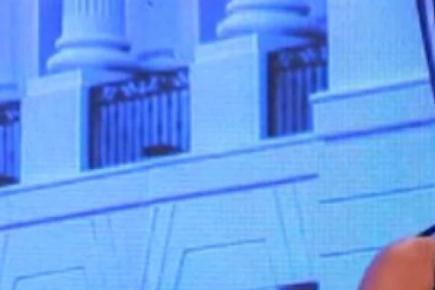 SANDRU REŠIĆ ZAPROSIO BOGATI RUS: Upoznali se na Cecinom nastupu, OČARAN JE PEVAČICOM, HOĆE DA JE VODI U MOSKVU!