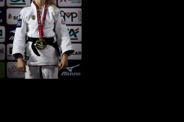 (FOTO) BIJE KAO MUŠKARAC, A IZGLEDA KAO MILION DOLARA: Prelepa Darija je svojom pojavom OČARALA čitavu planetu!