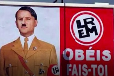 SKANDAL U FRANCUSKOJ! Makron prikazan kao Adolf Hitler