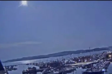 NEOBIČAN PRIZOR: Meteor obasjao nebo nad Norveškom, postojala mogućnost da udari u Zemlju