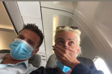(FOTO) DRAMA U AVIONU: Voditeljka Dušica doživela HAOS po povratku u Srbiju, uznemirila se!