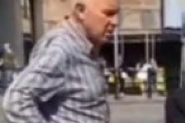 (VIDEO) BAKA BANDIT S MARAMOM NA GLAVI I MODERNIM PATIKAMA PRAVI HAOS: Rešila da zavede red na ulici, a ono što je uradila ŠOKIRALO JE NACIJU!