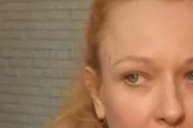 KOMŠINICA JE SIŠLA SA DRUGOG SPRATA JER SAM STRAŠNO PLAKALA: Nataša Tapušković otkrila BOLNU ISTINU, IMALA SAM TADA SAMO 5 GODINA!