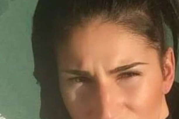 RIJALITI UČESNICA KRIJE ŠOKANTNU TAJNU! Udata je za milionera već 5 godina!