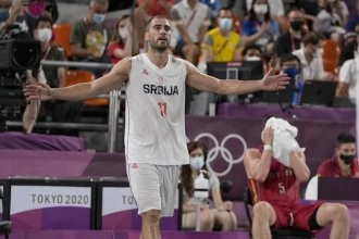 (FOTO) POSLE BRONZE, PAO POTPIS: Dušan Domović Bulut u NBA DRUŠTVU!