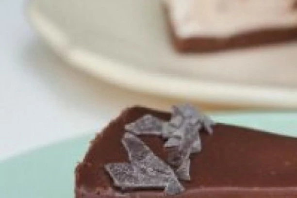 TOPI SE U USTIMA! Najbolji straćatela čizkejk, ima jedan tajni sastojak (RECEPT)