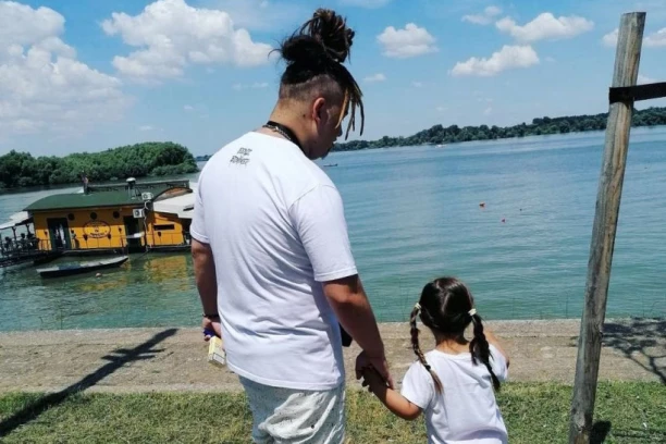 SVI SU U ŠOKU nakon poteza RASTINE ćerke: Pogledajte šta je mala Tara uradila sa samo 4 godine, društvene mreže gore! (VIDEO)