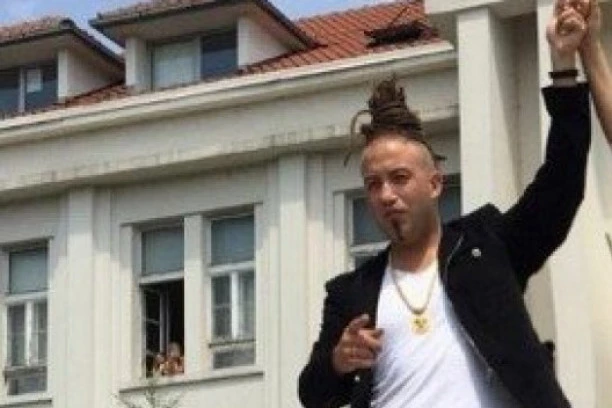 (FOTO) ANA I RASTA PROSLAVLJAJU ĆERKIN ROĐENDAN!  Naslednica spojila bivše supružnike!