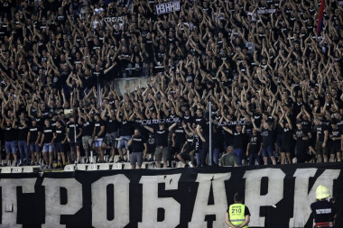 GROBARI IPAK IMAJU RAZLOGA ZA SLAVLJE: Partizan savladao Večitog rivala i stigao do TROFEJA! (FOTO)