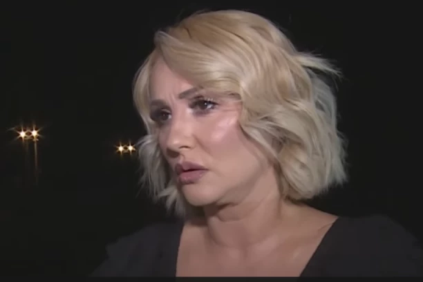 LOŠE VESTI IZ DOMA GOCE TRŽAN:  Duga i teška borba bila je BEZUSPEŠNA, pevačica SLOMLJENA od tuge!