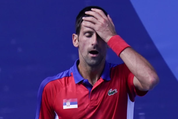 NOVAK OSTAO BEZ MEDALJE: Đoković poražen u borbi za bronzu