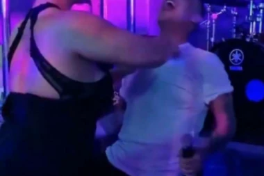 OTKRIVAMO DETALJE BURNE NOĆI KULIĆKE I LAZIĆA! Bivša zadrugarka i pevač imali intimne odnose u kolima!