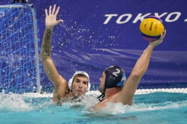 STRAŠNI DELFINI IZUJEDALI ĐETIĆE: Srbija PONIZILA Crnu Goru i zakazala četvrtfinale sa VELIKIM rivalom!